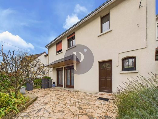 호화 저택 / Wissous, Essonne