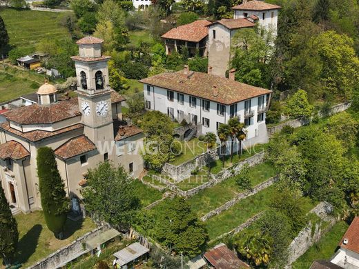 Villa in Magliaso, Lugano