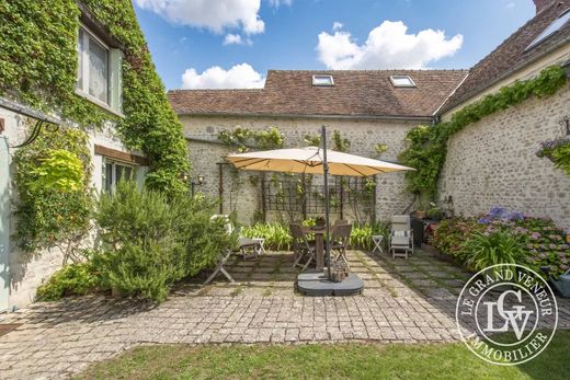 Luxury home in Nemours, Seine-et-Marne