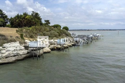 Πολυτελή κατοικία σε Meschers-sur-Gironde, Charente-Maritime