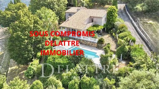 Villa in Châteauneuf-Grasse, Alpes-Maritimes