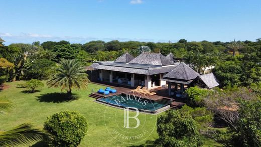 Villa in Tamarin, Black River District