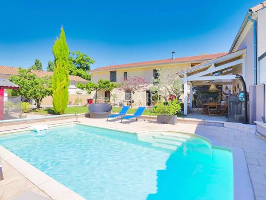 Villa a Jons, Rhône