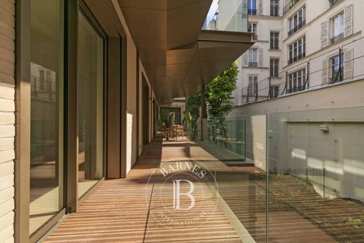 Apartment / Etagenwohnung in Champs-Elysées, Madeleine, Triangle d’or, Paris