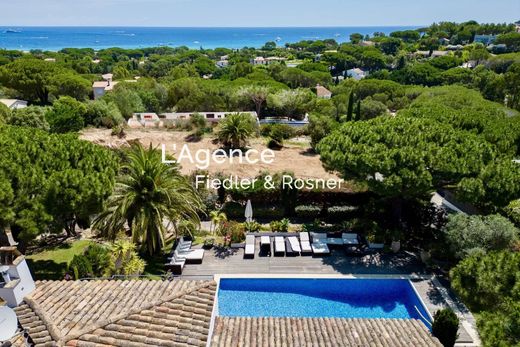 빌라 / 라마튜엘, Var