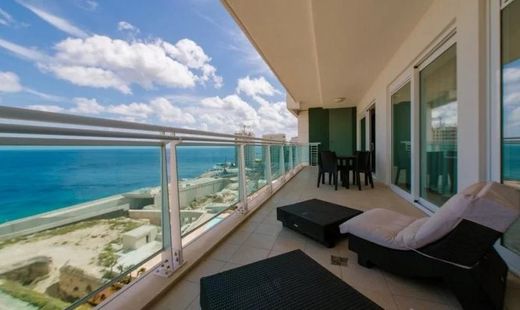 Penthouse in Sliema, Tas-Sliema