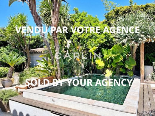 빌라 / 생 트로 페, Var