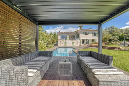 Villa in Valbonne, Alpes-Maritimes