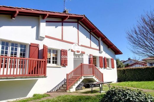 Luxe woning in Guéthary, Pyrénées-Atlantiques