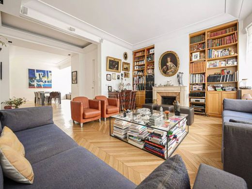 Apartment in La Muette, Auteuil, Porte Dauphine, Paris