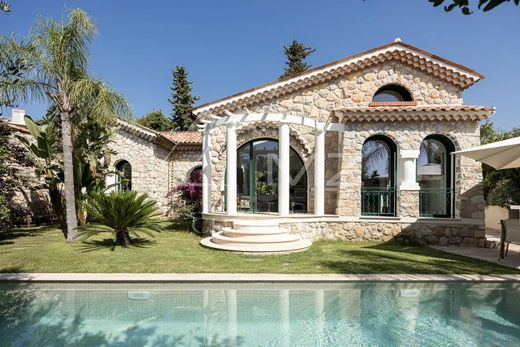 Luxury home in Juan-les-Pins, Alpes-Maritimes