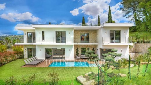 Luxe woning in Mougins, Alpes-Maritimes