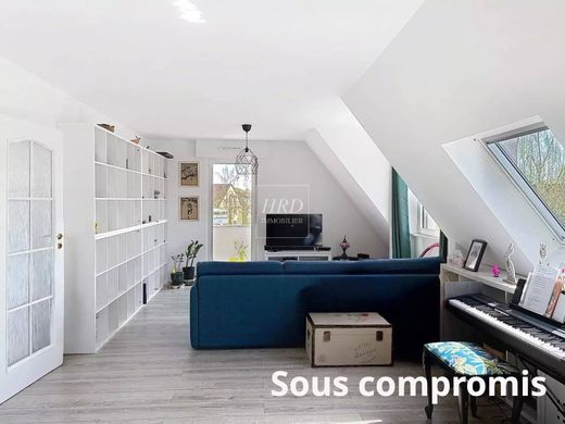 Apartment / Etagenwohnung in Straßburg, Bas-Rhin