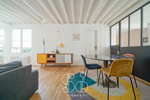 Apartment / Etagenwohnung in Provence-Opéra – Grands Boulevards, Paris