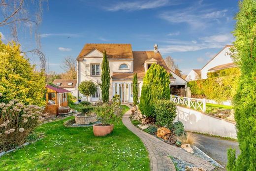 Casa di lusso a Thorigny-sur-Marne, Seine-et-Marne