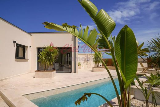 Элитный дом, Нарбонна, Aude