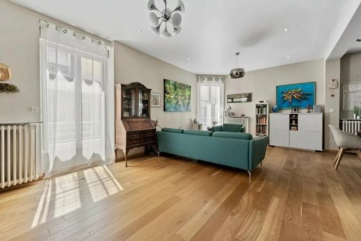 Casa di lusso a Garches, Hauts-de-Seine