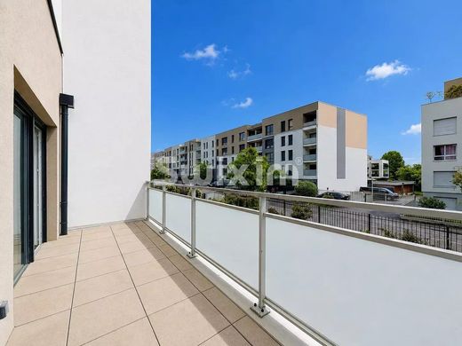 Apartment in Ferney-Voltaire, Ain