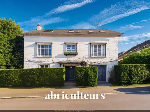 Apartment / Etagenwohnung in Nantes, Loire-Atlantique