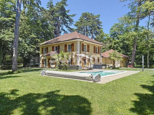 Πολυτελή κατοικία σε Gex, Ain