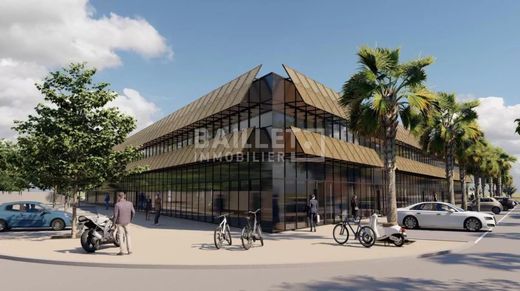 Escritório - Puget-sur-Argens, Var