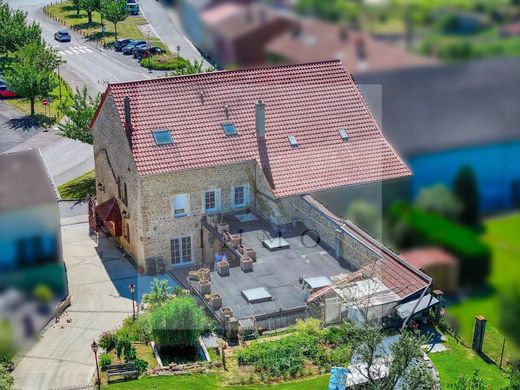 Πολυτελή κατοικία σε Gorcy, Meurthe et Moselle