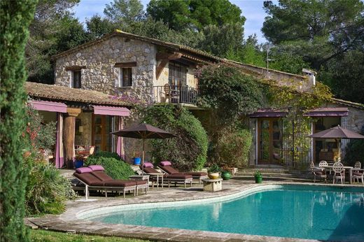 Luxury home in La Colle-sur-Loup, Alpes-Maritimes