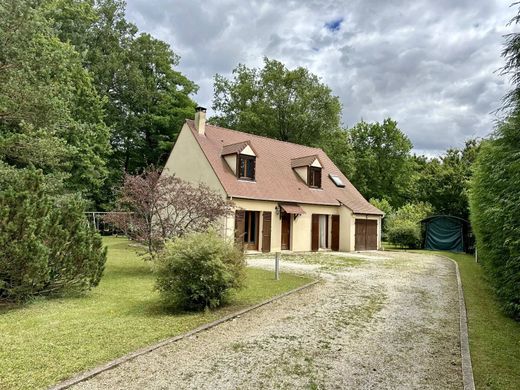 Luxe woning in Noisy-sur-École, Seine-et-Marne