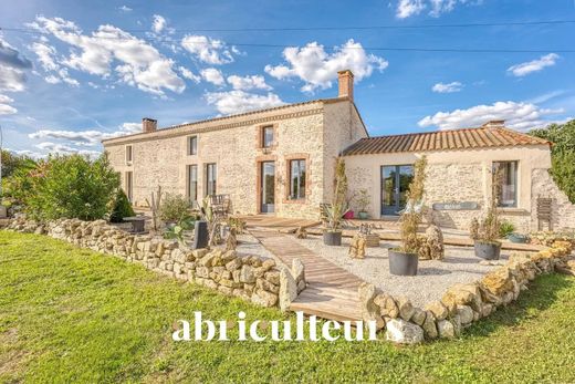 Luxury home in Le Champ-Saint-Père, Vendée