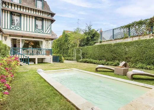 Villa in Deauville, Calvados