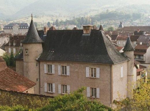 Zamek w Saint-Céré, Lot