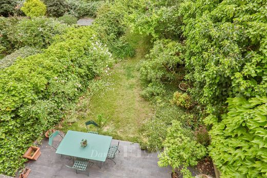 Apartment in Motte-Picquet, Commerce, Necker, Paris