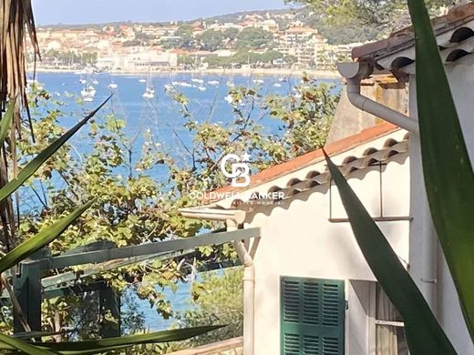 빌라 / Sanary-sur-Mer, Var