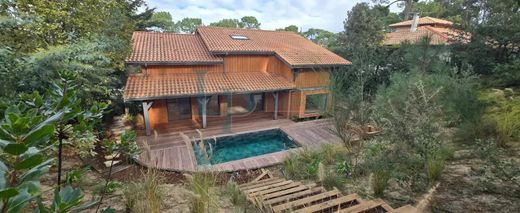 Villa à La Teste-de-Buch, Gironde