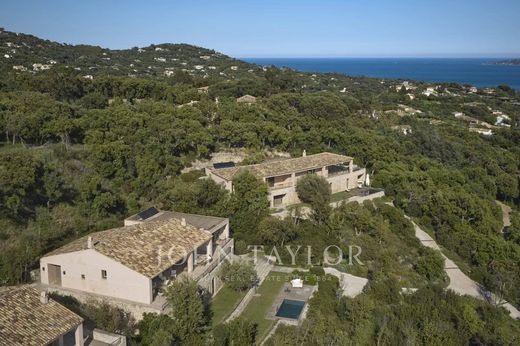 Элитный дом,  Гримо, Var