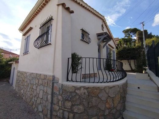 منزل ﻓﻲ Le Cannet, Alpes-Maritimes