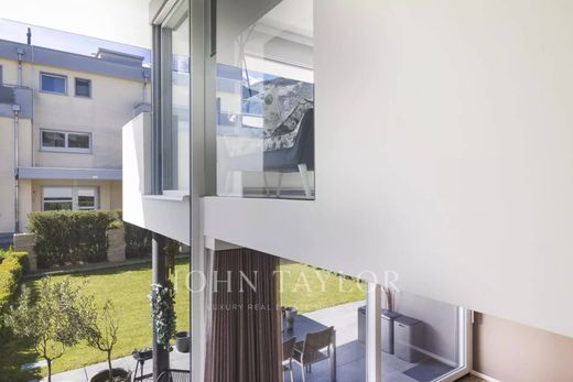 Vétroz, Conthey Districtのアパートメント