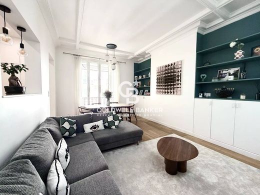 Квартира, La Muette, Auteuil, Porte Dauphine, Paris