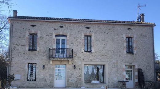 Luxe woning in Cancon, Lot-et-Garonne