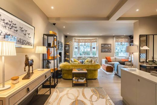 Deauville, Calvadosのヴィラ