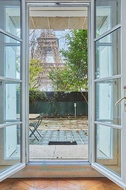아파트 / Tour Eiffel, Invalides – Ecole Militaire, Saint-Thomas d’Aquin, Paris