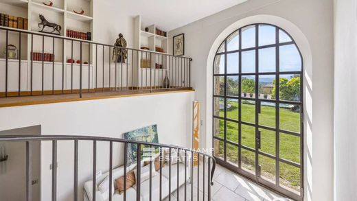 Villa in Mougins, Alpes-Maritimes