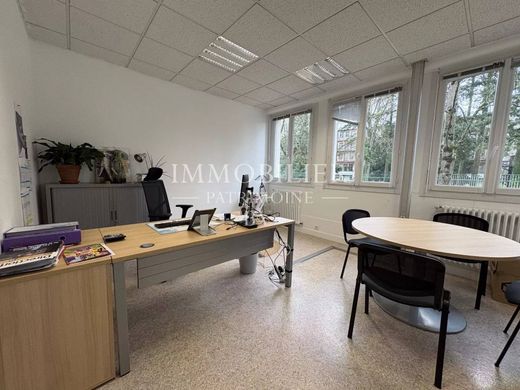 Office in Blois, Loir-et-Cher