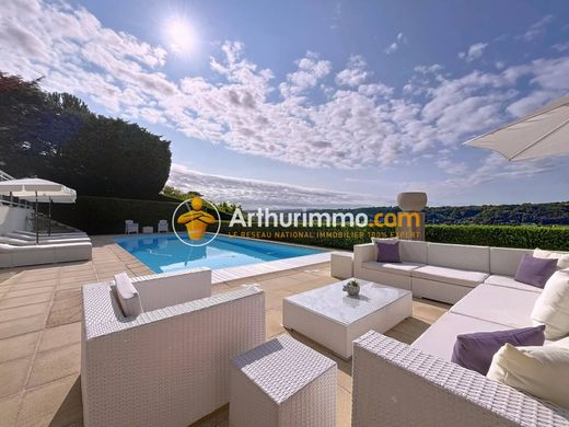 Casa de lujo en Bourgoin-Jallieu, Isere