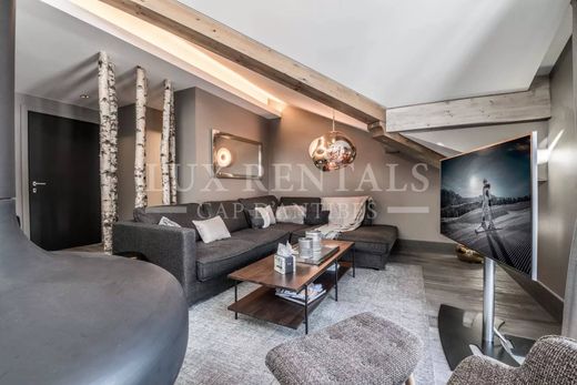 Apartment / Etagenwohnung in Courchevel, Savoy