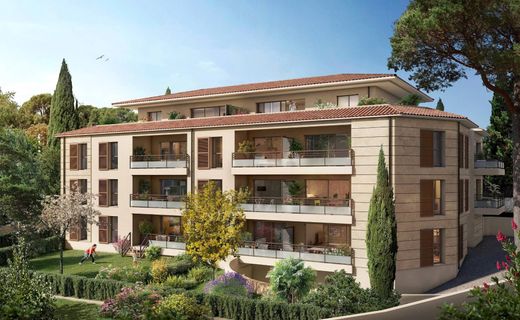 Apartamento - Aix-en-Provence, Bocas do Ródano