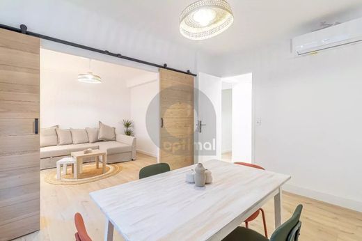 Apartment / Etagenwohnung in Cap-d'Ail, Alpes-Maritimes