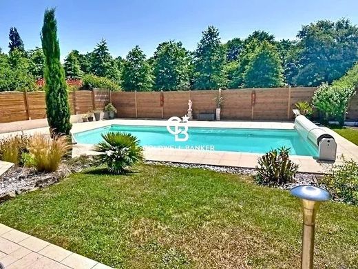 Luxury home in La Roche-sur-Yon, Vendée