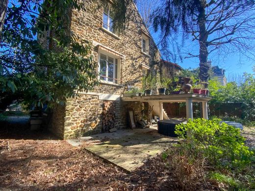 豪宅  Villemomble, Seine-Saint-Denis