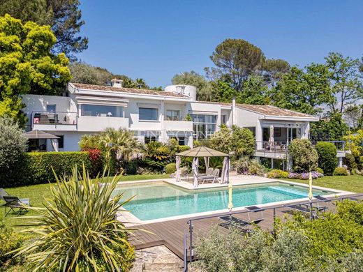 Villa in Valbonne, Alpes-Maritimes